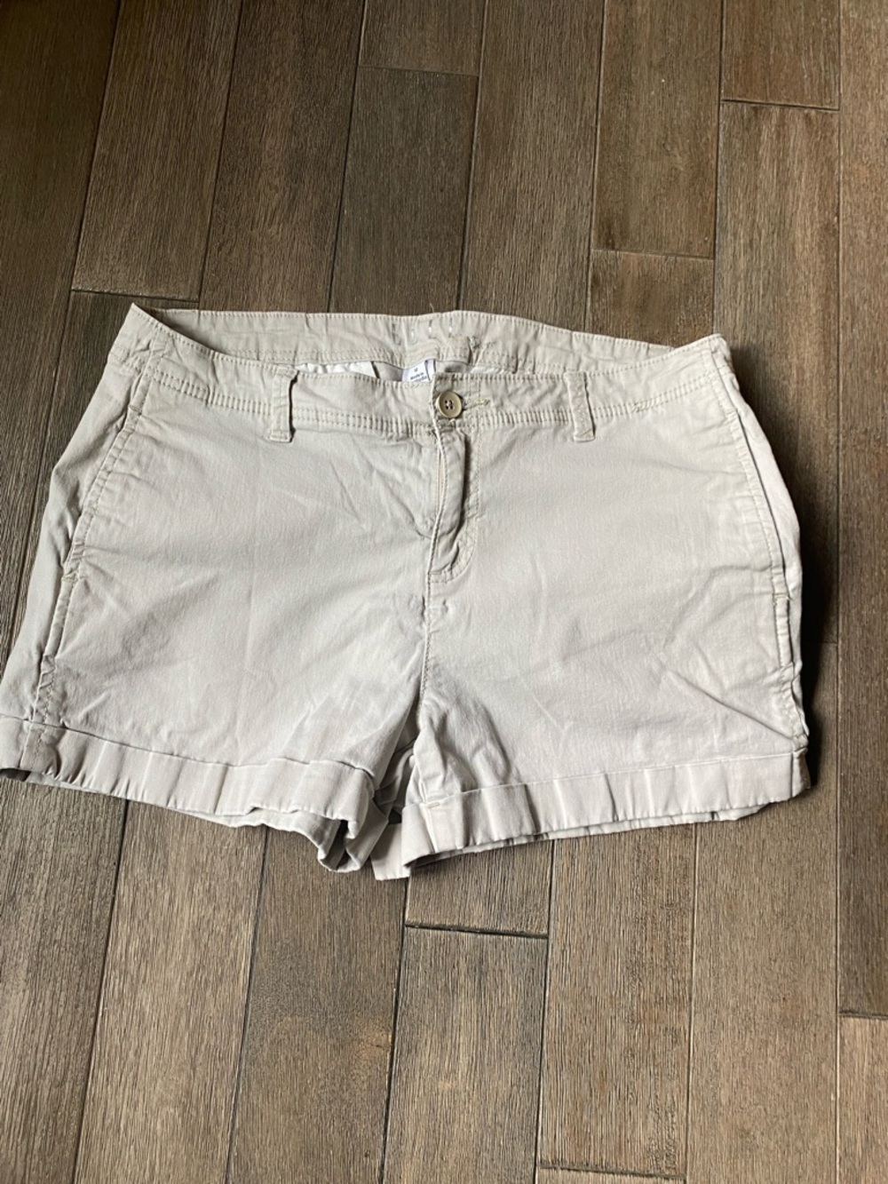 Elle Cream Casual Cotton Shorts, Size 12